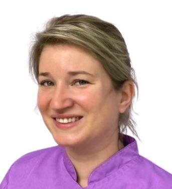 Mme Laura RENOUVEL