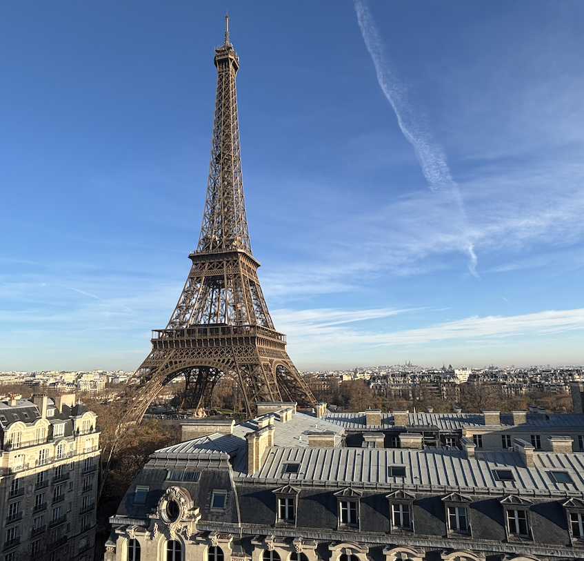 tour-eiffel-25e-symposium-ef